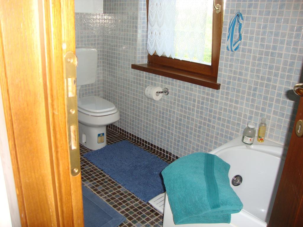 Casa Dell' Abbondanza B&B Agriturismo Vigoleno Quarto foto
